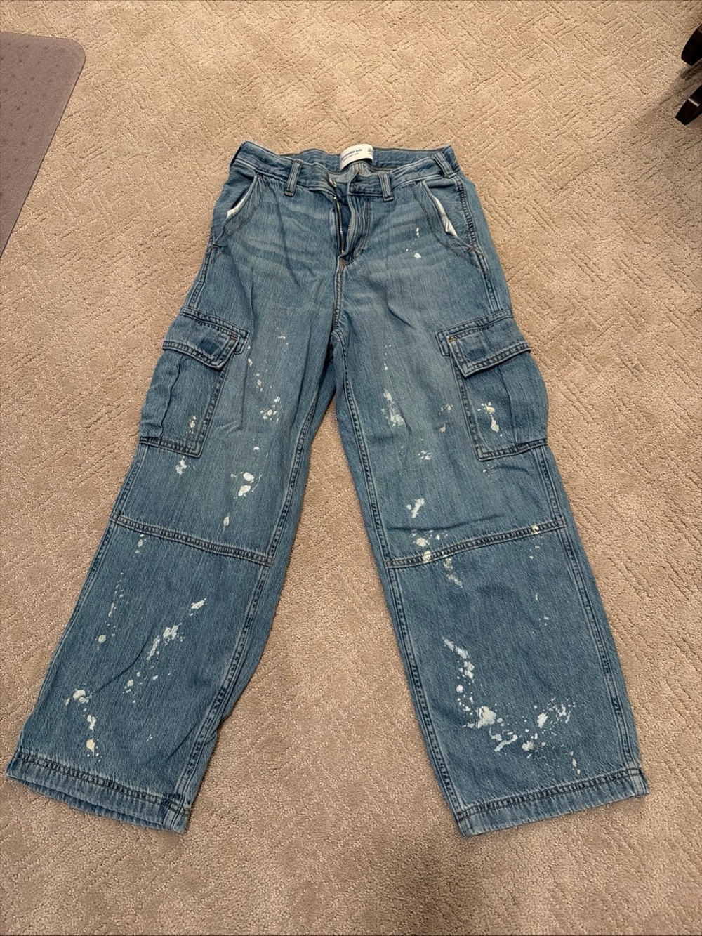 abercrombie kids Blue Relaxed Cargo Jeans with White Paint Accents 13/14